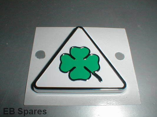 Triangular Clover badge for Alfa Romeo 156