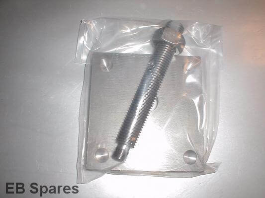 Cylinder head removal tool for Alfa Romeo 105