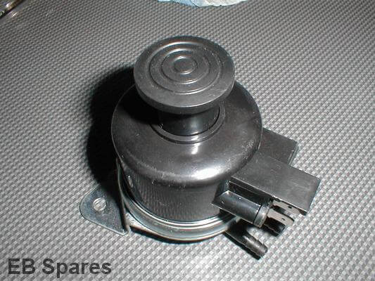 foot operated wash/wipe pump for Alfa Romeo 105