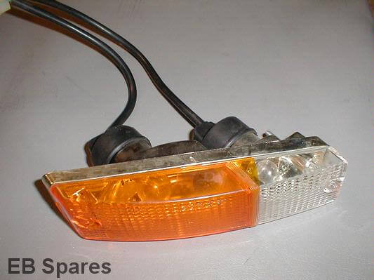 Side and indicator lamp 1982-1994. Left 