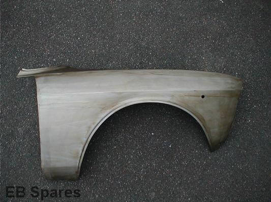 GT front wing right for Alfa Romeo 105