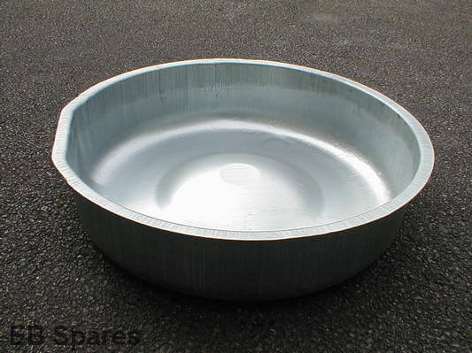 Spare wheel well for Alfa Romeo 105