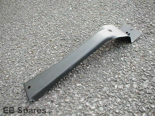 Anti roll bar mounting right 