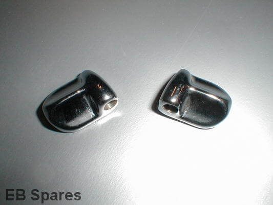 Quarter light hinges 