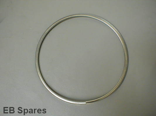 Spider headlamp trim for Alfa Romeo 105