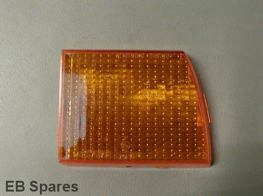 Amber indicator lens right 