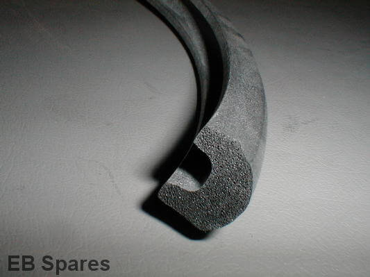 Early boot seal 