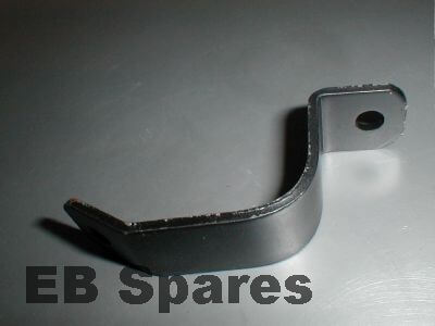 Anti roll bar bracket 