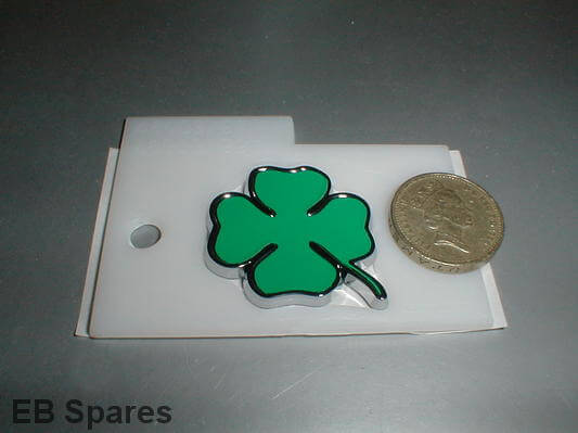 Green clover badge for Alfa Romeo 147