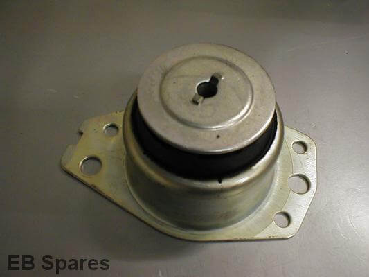 V6 front engine mounting 